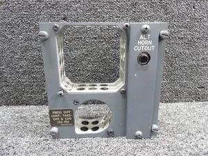 69-37334-12 Boeing 737-800 Cabin Altimeter and Rate of Climb Indicator Bracket